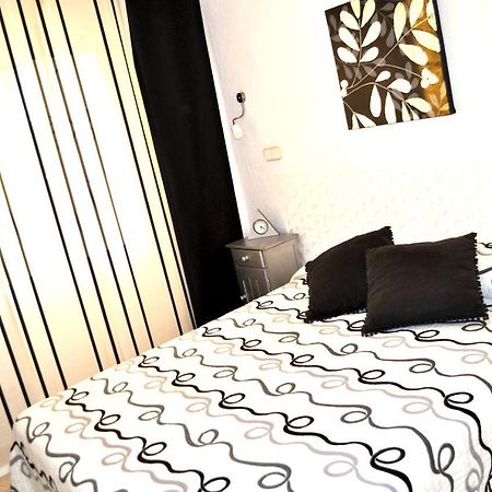 Retiro, 1 Dormitorio By Bookindenia Exteriér fotografie